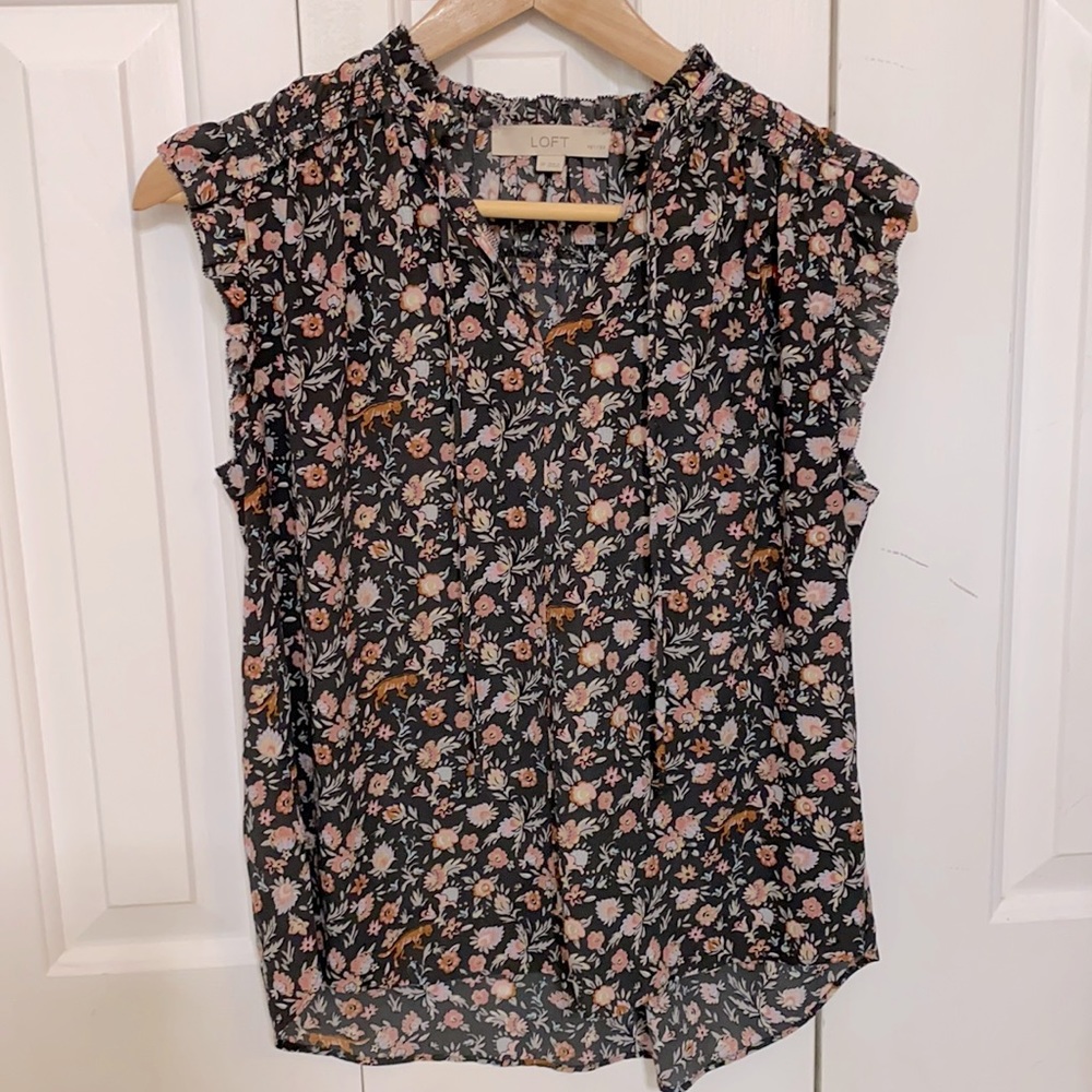 LOFT sleeveless top